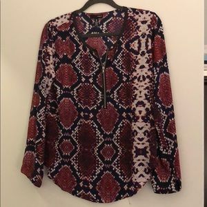 Never worn- Aqua Blouse. Zipper